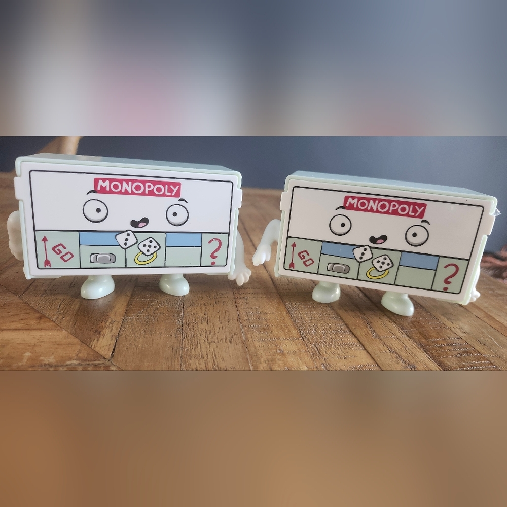 X2 Monopoly Hasbro mini Gaming 2021 McDONALDS HAPPY MEAL